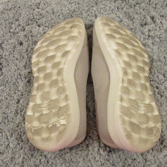 Skechers GoWalk Goga Max Slip On - Picture 3 of 3